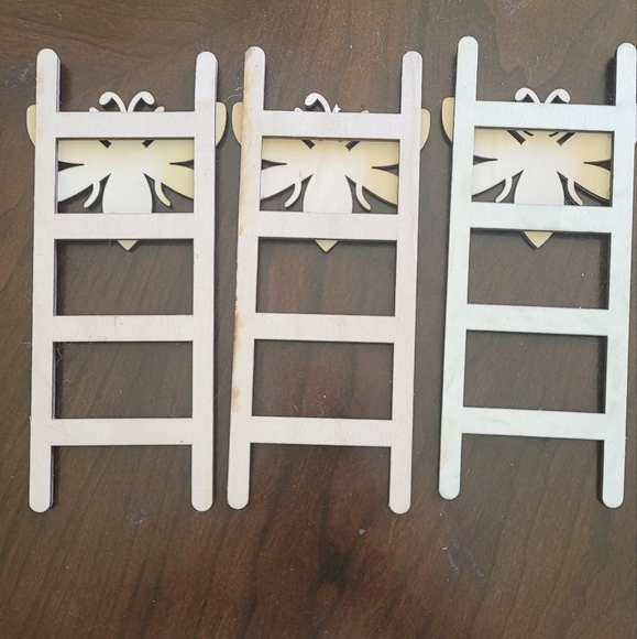 3 piece Bee Wooden Ladder decoration - Picture 2 of 10